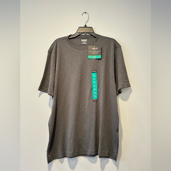 Kirkland Signature Men's 100% Cotton Classic Fit Tee Gray, Size XL - Picture 2 of 5